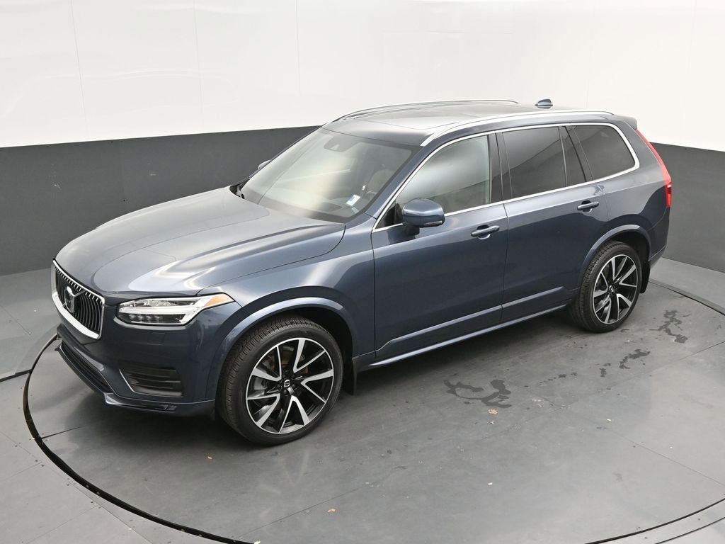 Certified 2022 Volvo XC90 T6 Momentum image 23