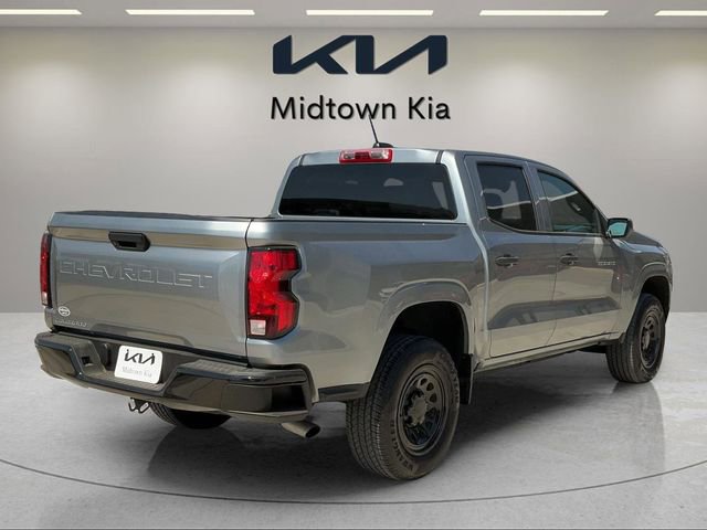 Used 2024 Chevrolet Colorado W/T image 3