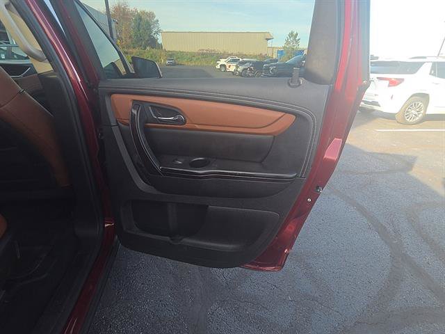 Used 2015 Chevrolet Traverse LTZ AWD/4WD image 11