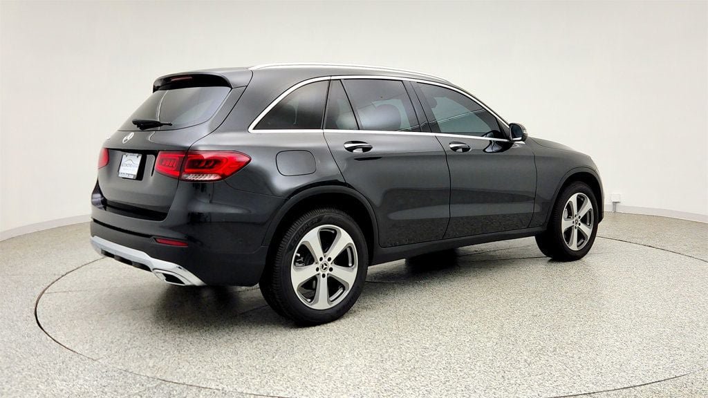 Used 2021 Mercedes-Benz GLC 300 w/ Multimedia Package image 5
