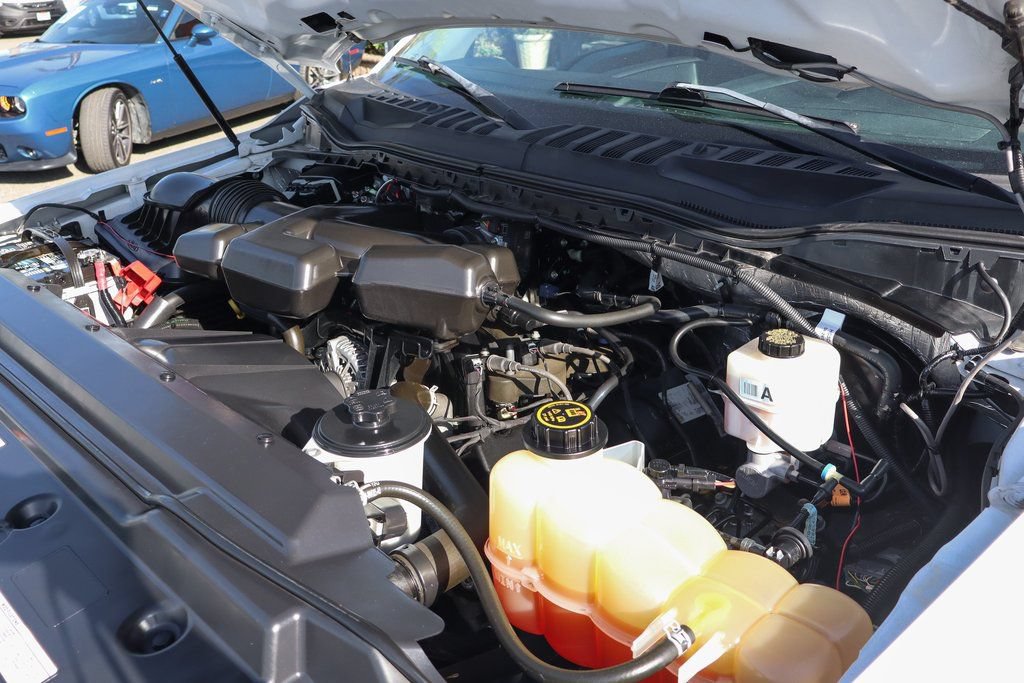 Used 2018 Ford F250 XL w/ Power Equipment Group image 12