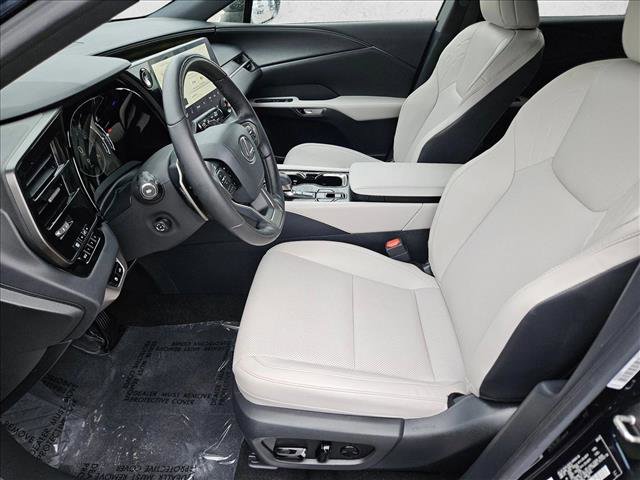 Used 2023 Lexus RX 350 Premium w/ Cold Area Package FWD image 17