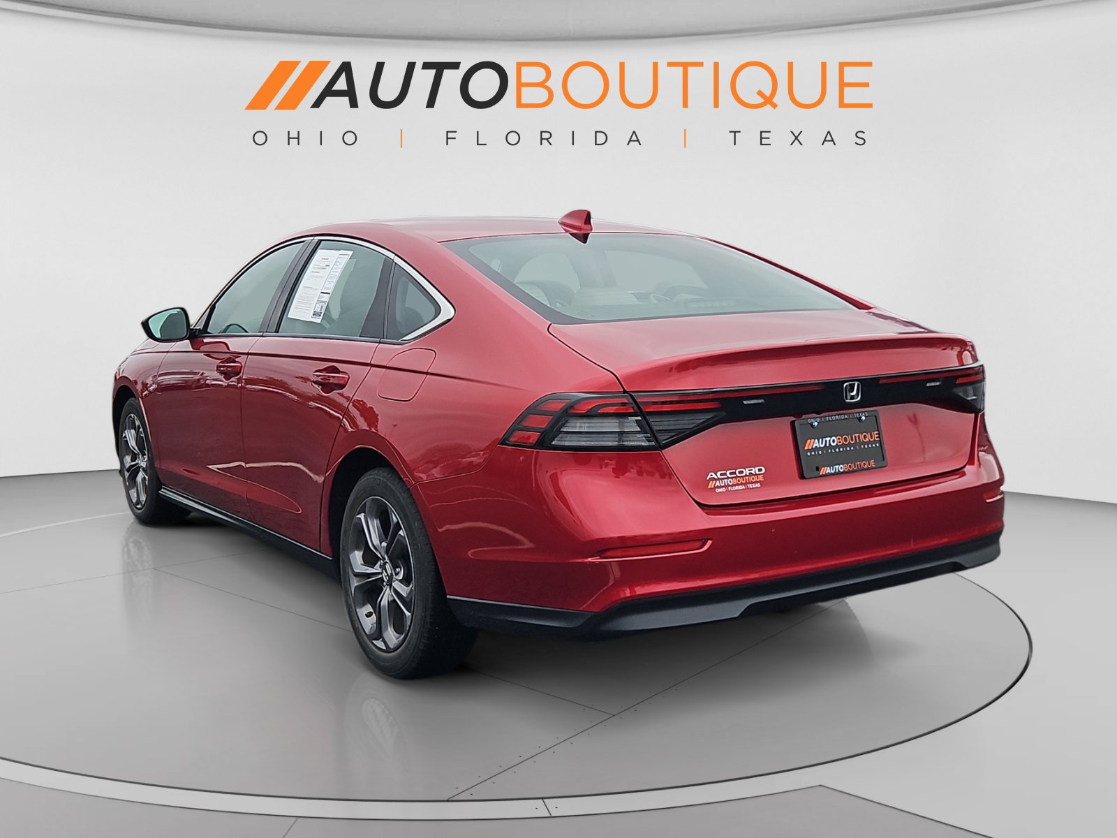 Used 2023 Honda Accord EX image 3