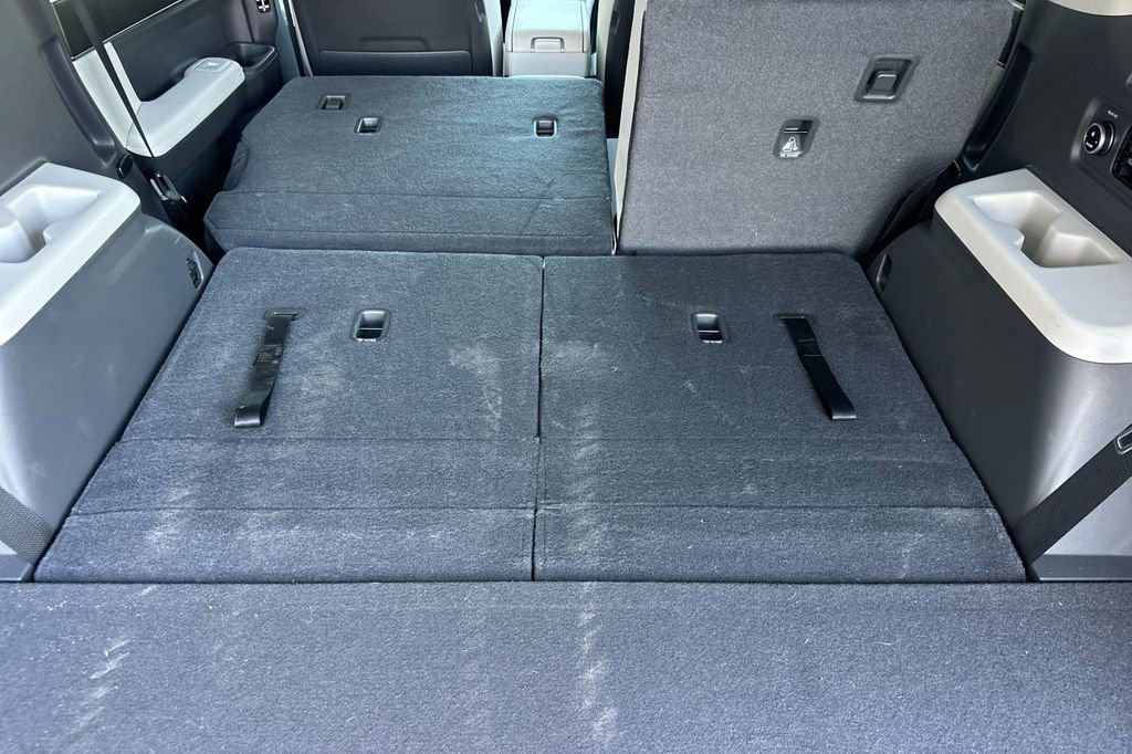 Used 2025 Hyundai Santa Fe SEL image 14