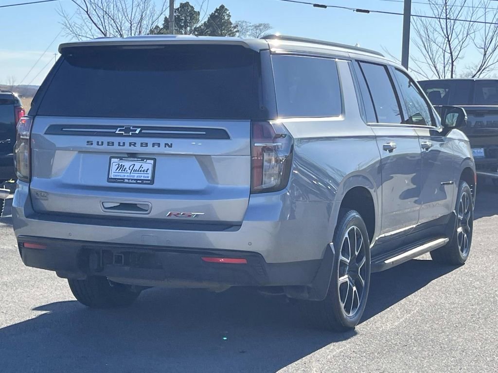 Used 2024 Chevrolet Suburban RST w/ Luxury Package image 9