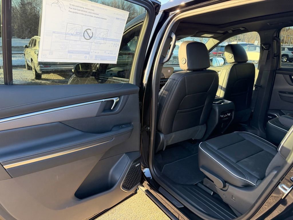 New 2026 Buick Enclave Sport Touring w/ Power Package AWD/4WD image 17