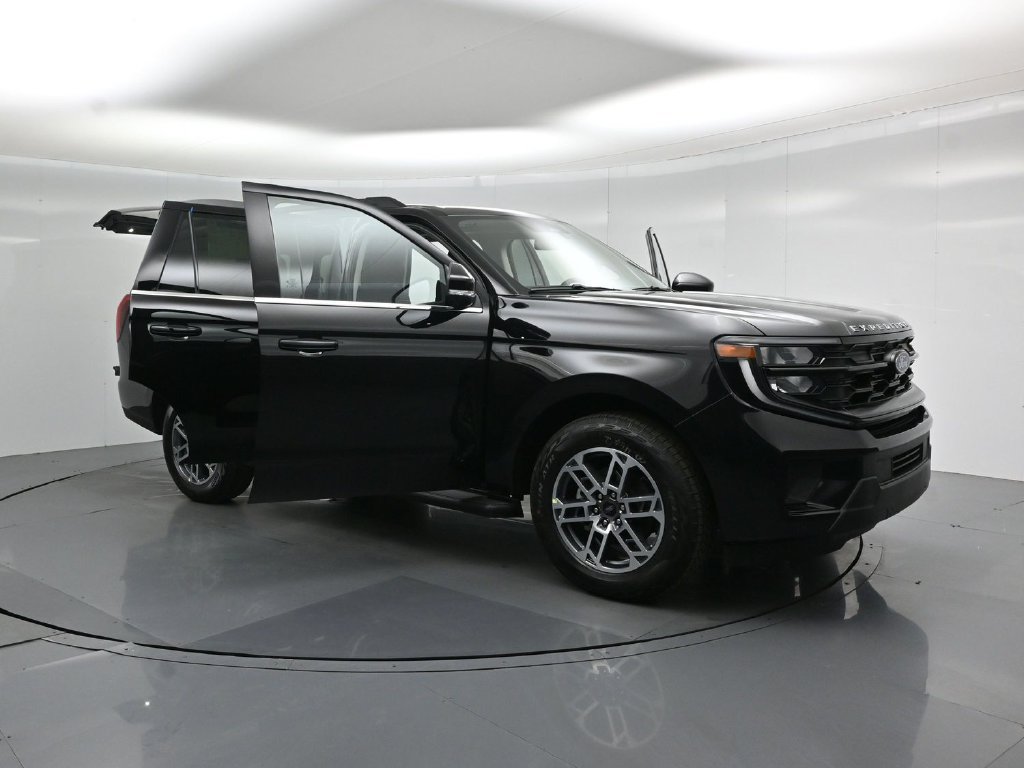 New 2026 Ford Expedition Active AWD/4WD image 32