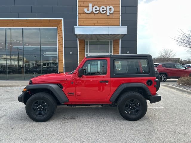 Used 2023 Jeep Wrangler Sport image 9