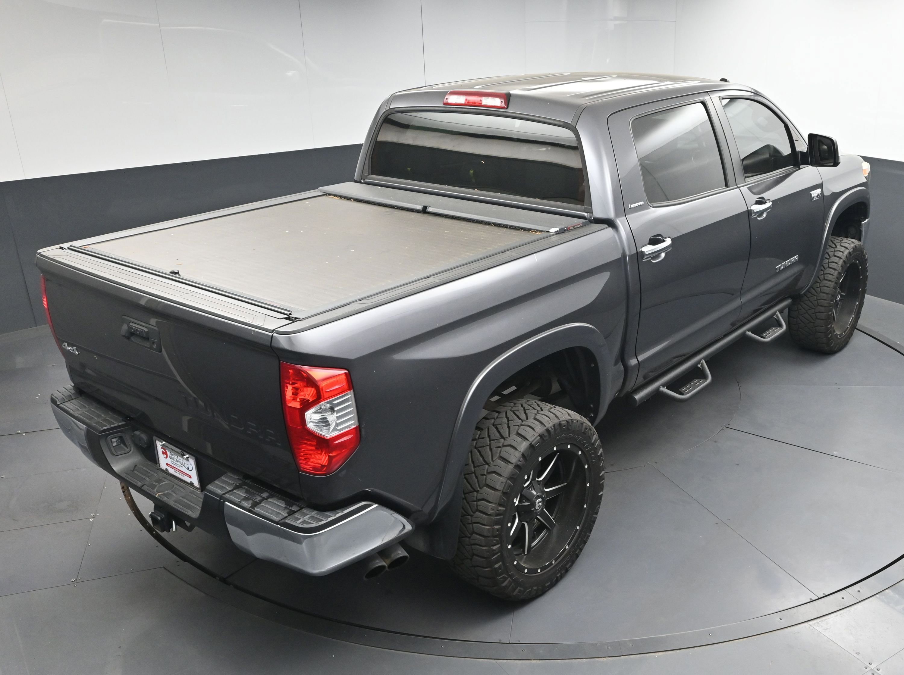 Used 2018 Toyota Tundra Limited AWD/4WD image 36