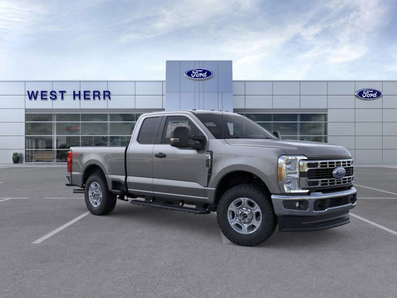 New 2026 Ford F250 XLT w/ FX4 Off-Road Package image 7