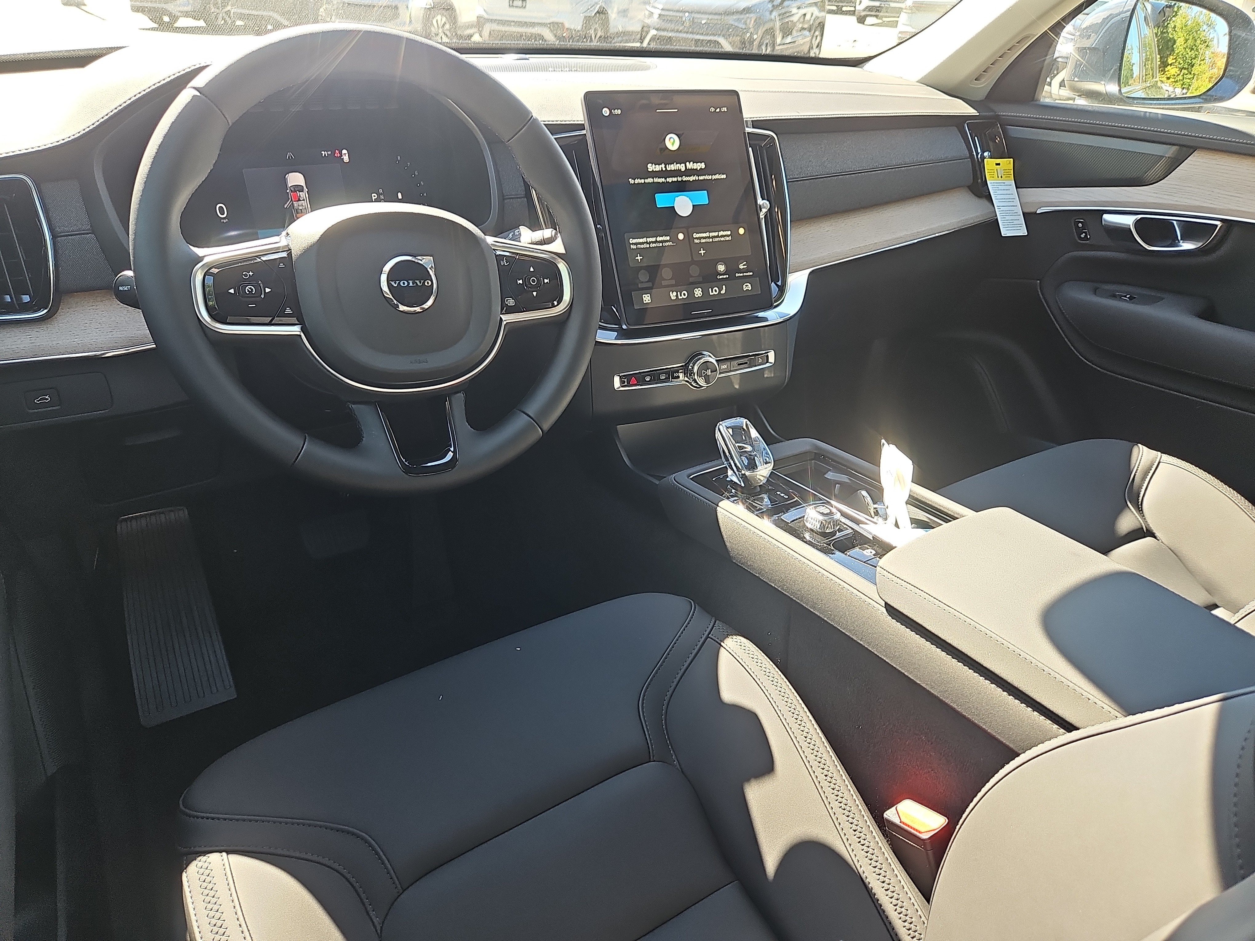 New 2027 Volvo XC90 B6 Plus AWD/4WD image 3