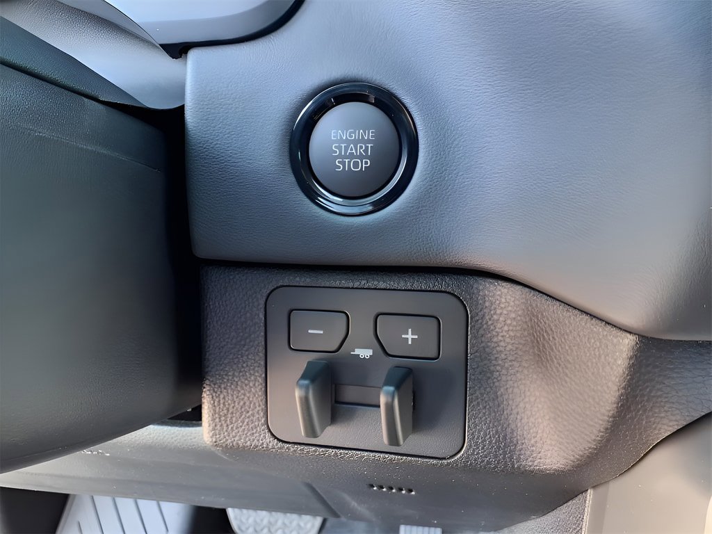 New 2025 Toyota Tundra Platinum AWD/4WD image 13