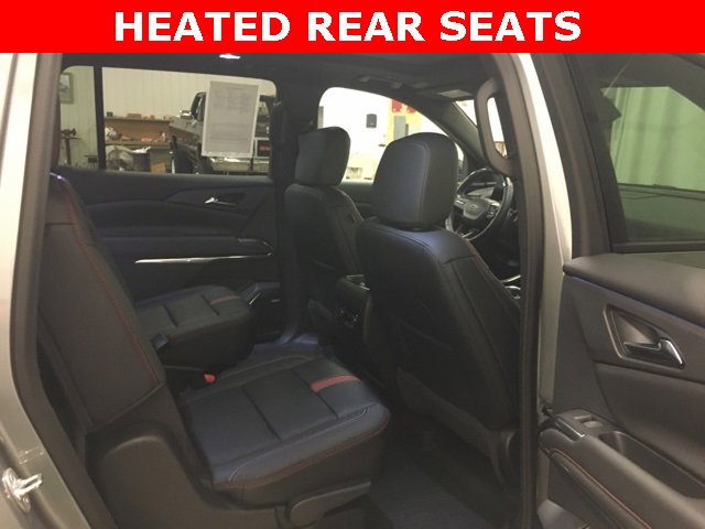 Used 2024 Chevrolet Traverse RS w/ LPO, Floor Liner Package image 15