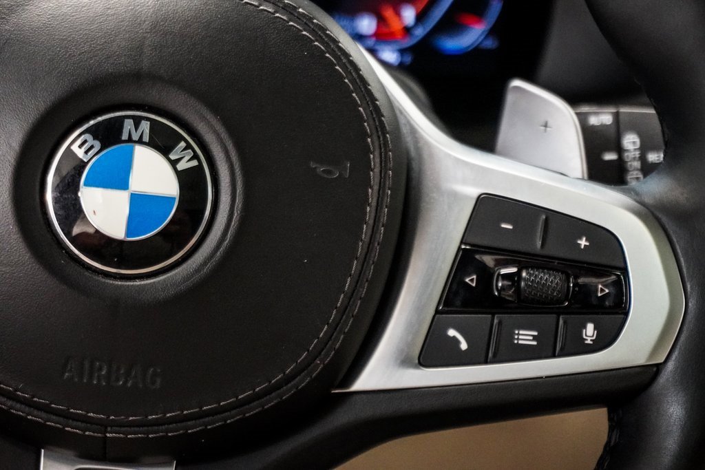 Used 2020 BMW X5 M50i w/ Premium Package image 29