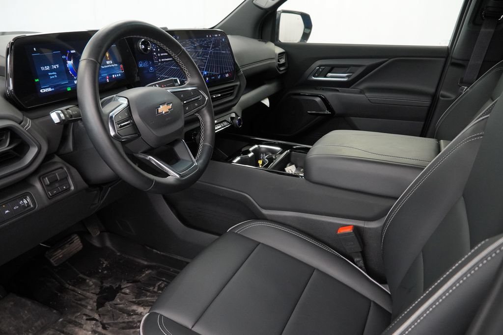 New 2026 Chevrolet Silverado EV LT AWD/4WD image 7