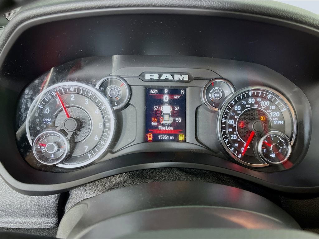 Used 2024 RAM 2500 Big Horn w/ Bed Utility Group image 17