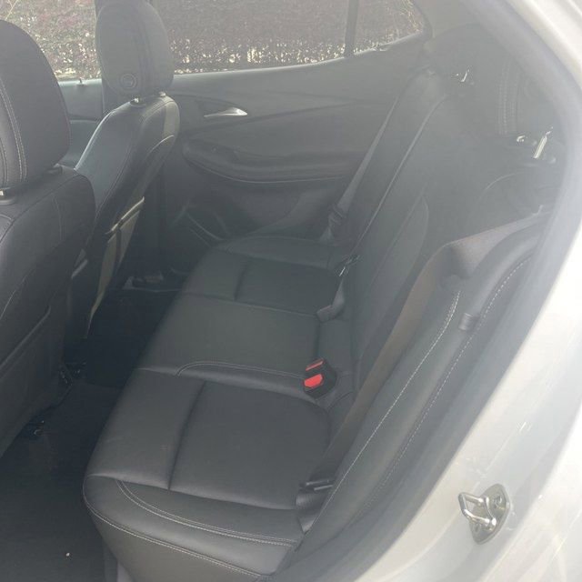 Used 2024 Buick Encore GX Sport Touring image 16