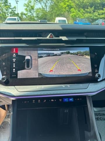 New 2025 Jeep Wagoneer S Limited AWD/4WD image 32