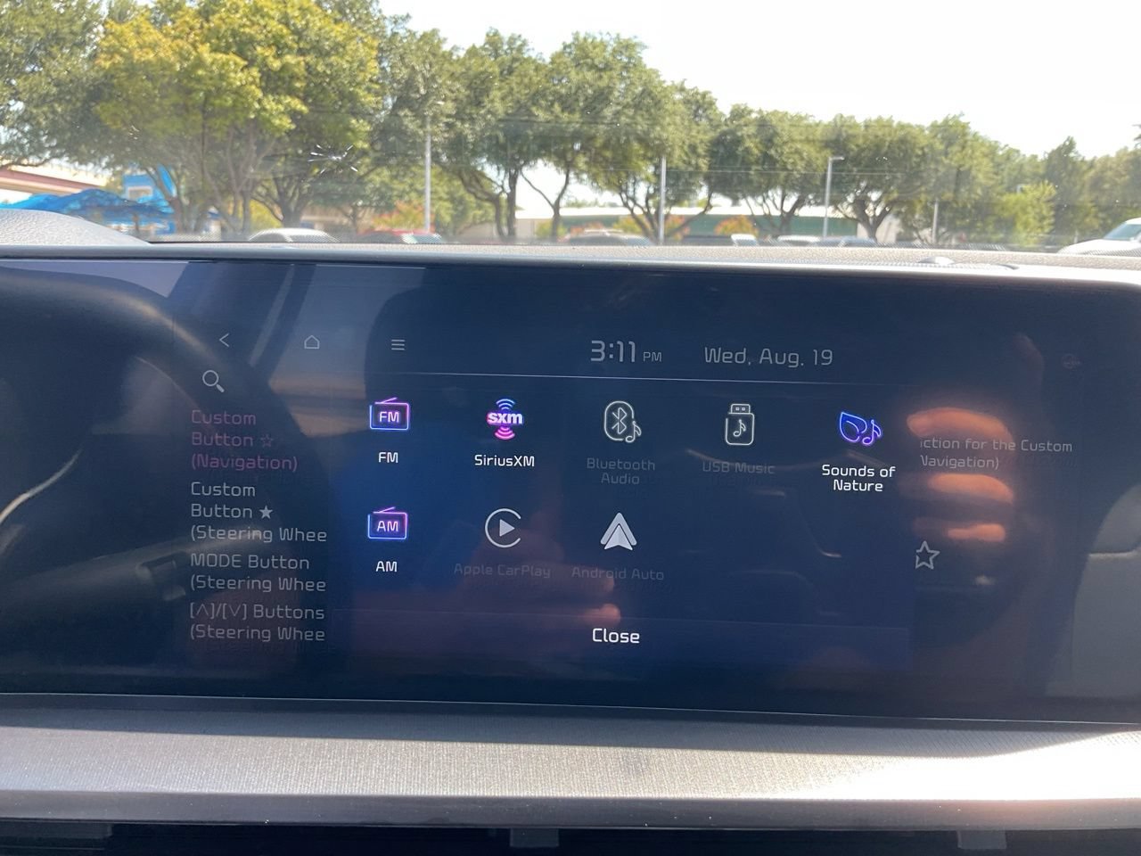 Used 2025 Kia Telluride S FWD image 32
