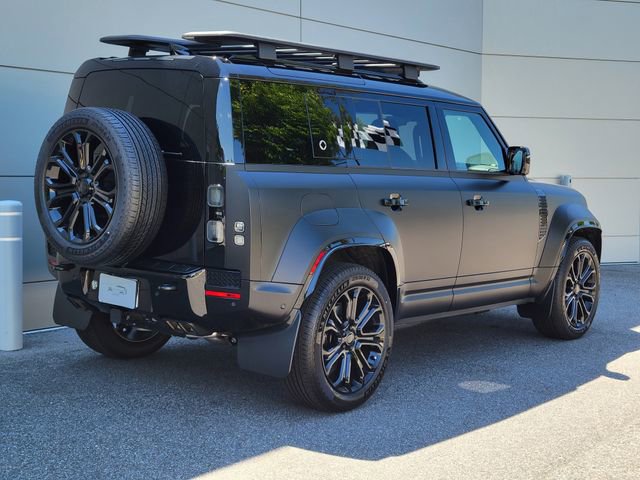 New 2026 Land Rover Defender 110 OCTA AWD/4WD image 4