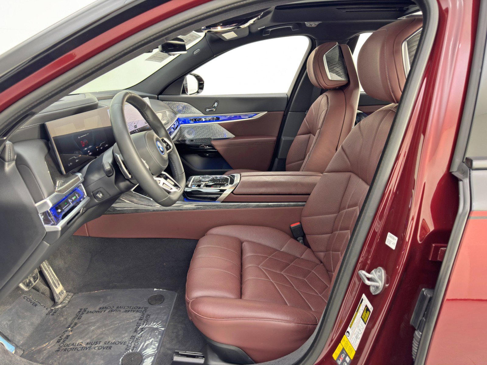 Used 2024 BMW i7 xDrive60 image 18