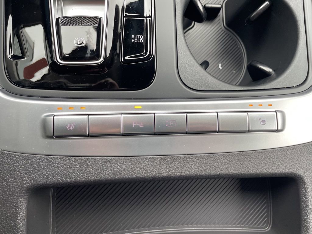 New 2026 Kia Carnival EX image 23