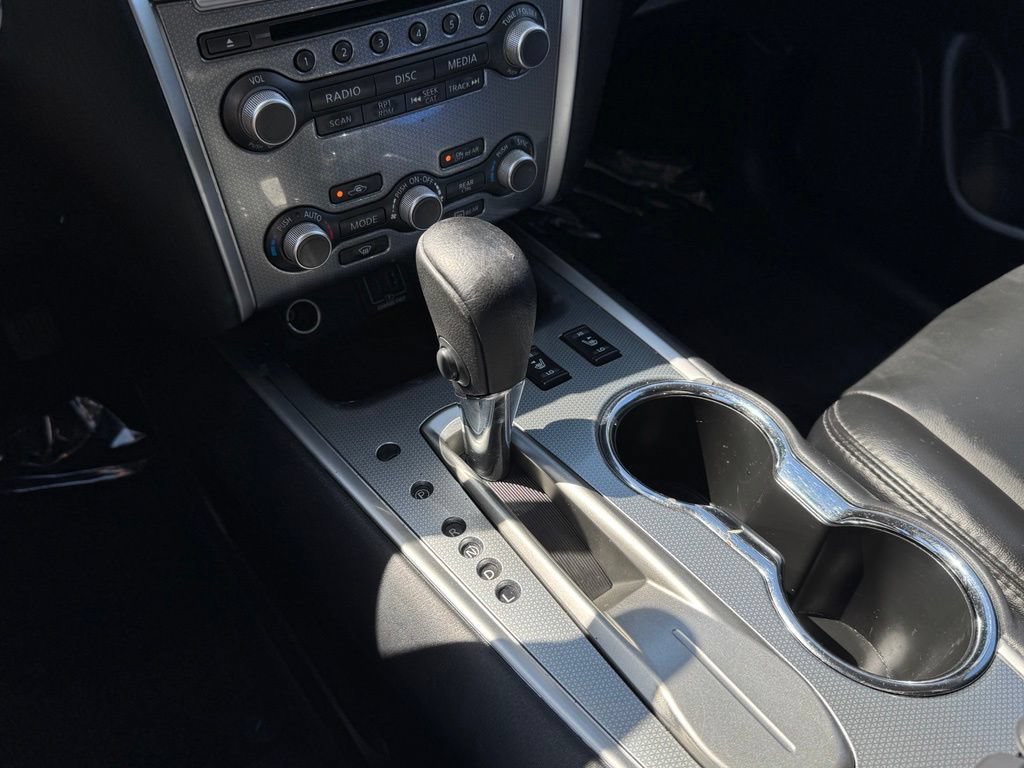 Used 2019 Nissan Pathfinder SL FWD image 16