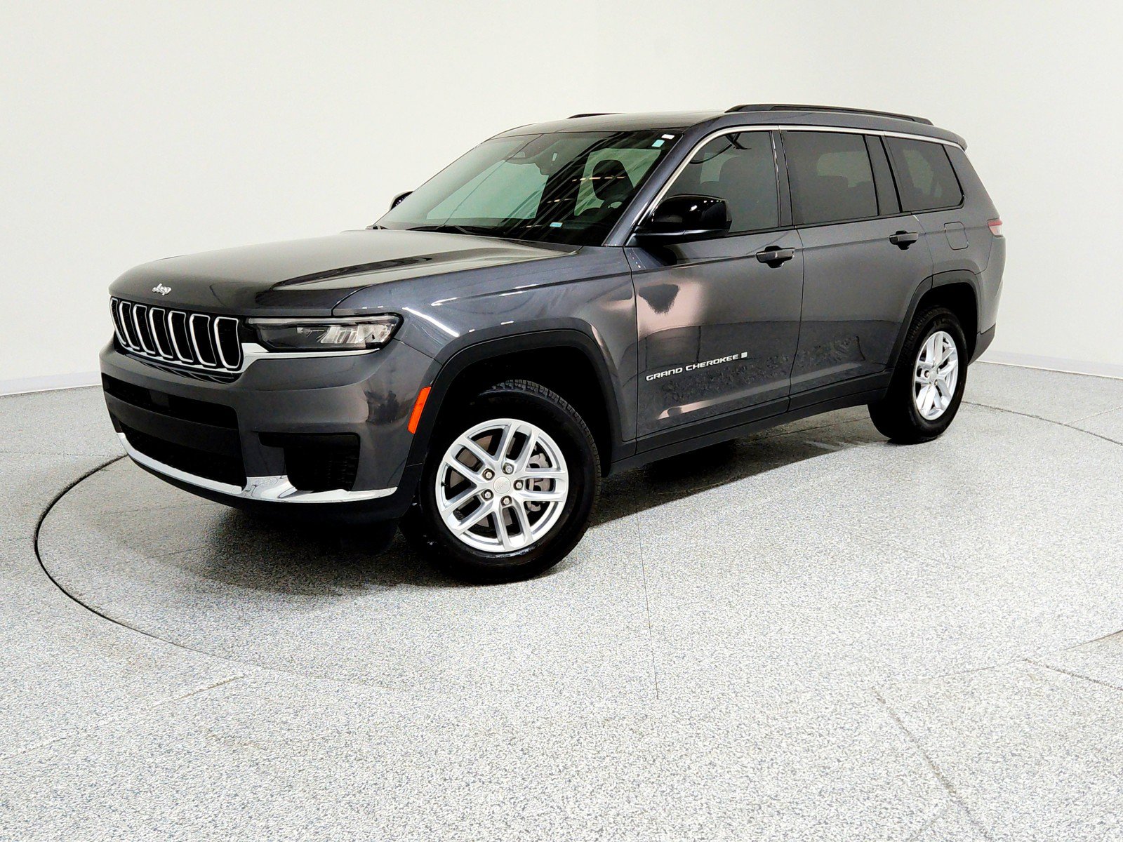 Used 2025 Jeep Grand Cherokee L Laredo w/ Luxury Tech Group I video 1