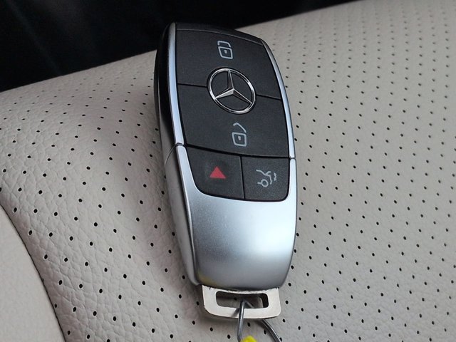 Certified 2022 Mercedes-Benz GLE 350 image 30