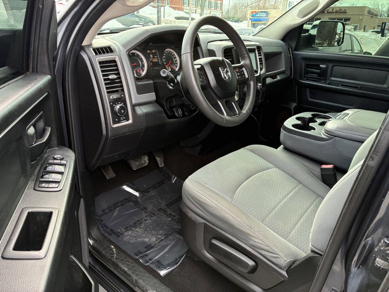 Used 2018 RAM 1500 Express w/ Express Value Package image 9