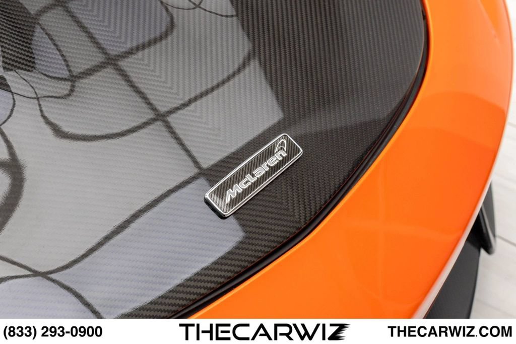 Used 2019 McLaren 600LT RWD image 7