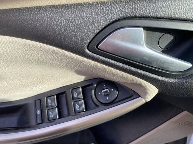 Used 2012 Ford Focus SEL image 19