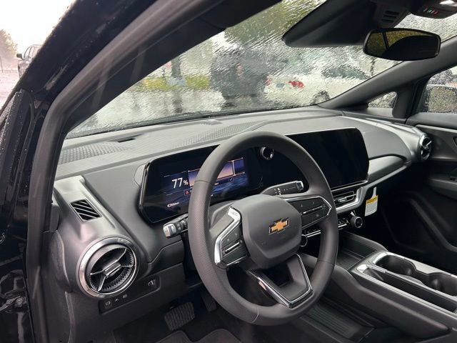 New 2026 Chevrolet Equinox EV LT image 21