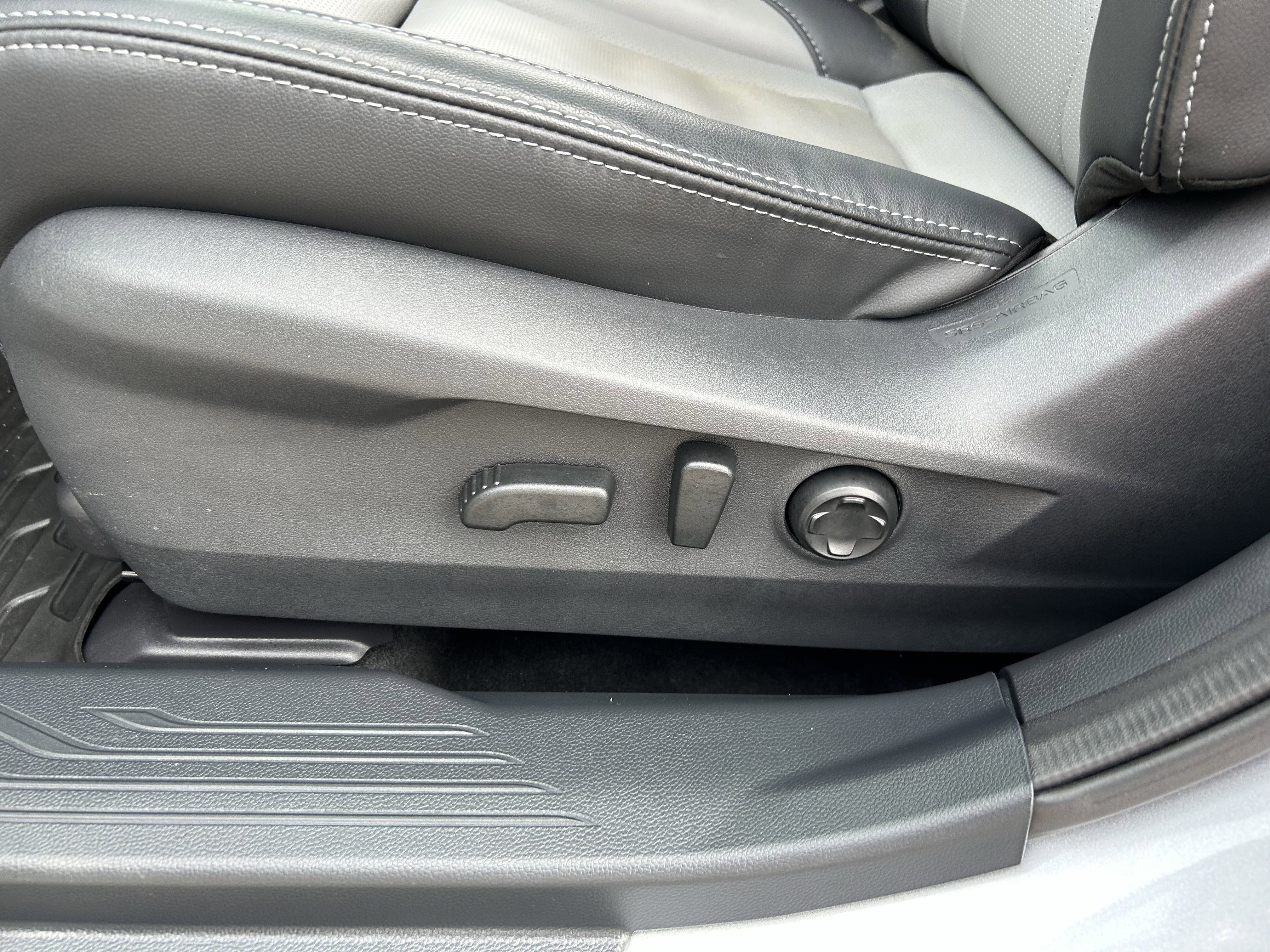 Certified 2025 Subaru Outback Limited image 21