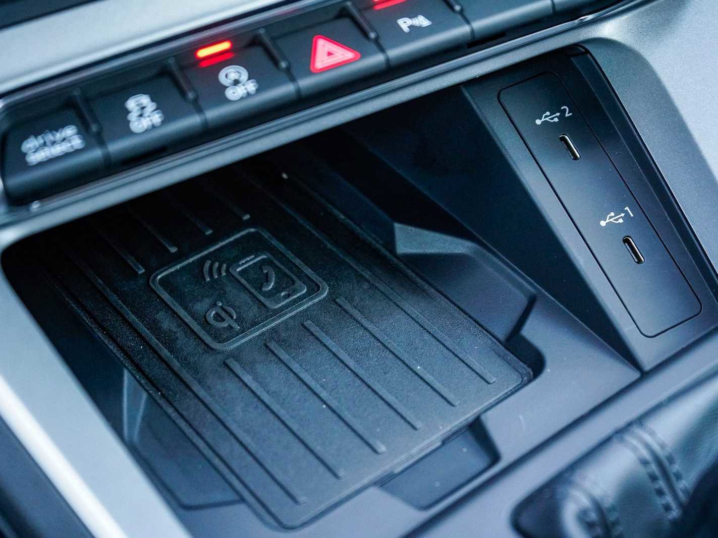 Used 2025 Audi Q3 2.0T Premium image 22