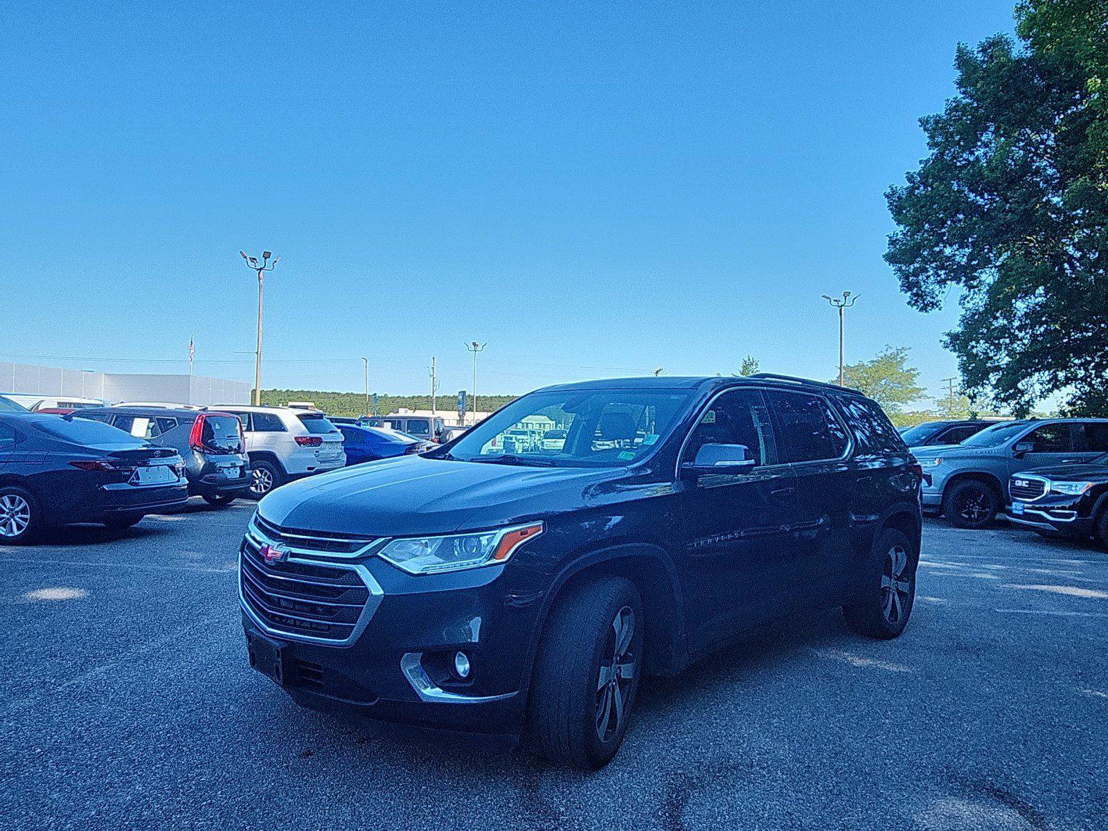 Used 2019 Chevrolet Traverse LT w/ LT Premium Package