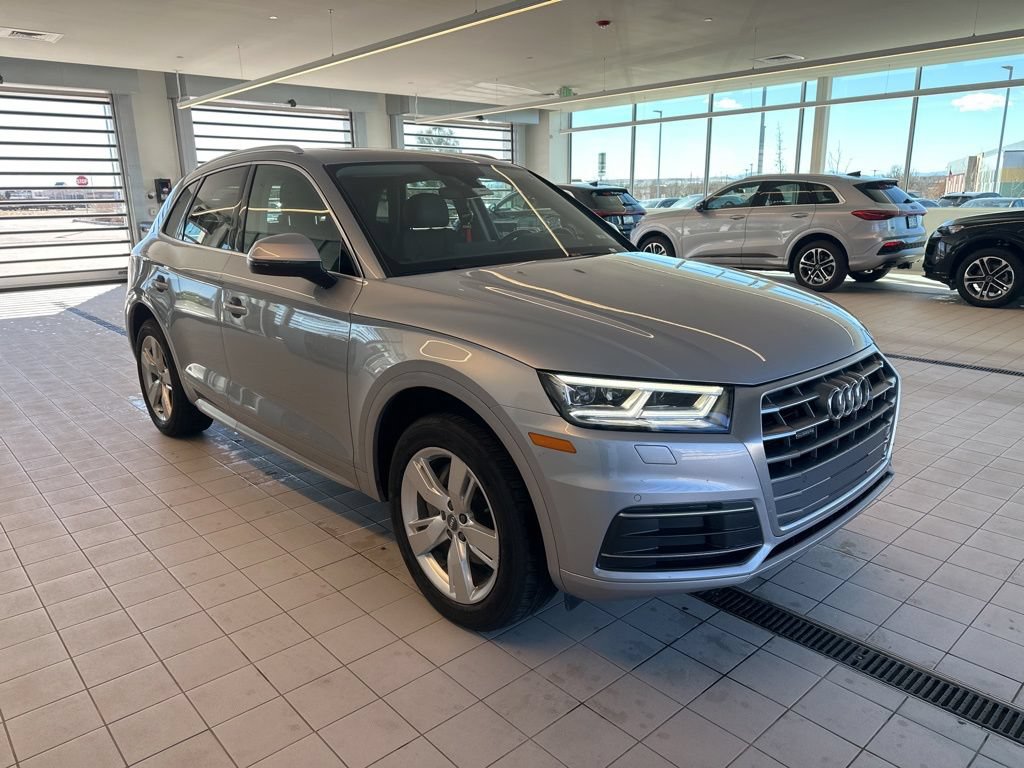 Used 2018 Audi Q5 Premium Plus w/ Premium Plus Package AWD/4WD image 2