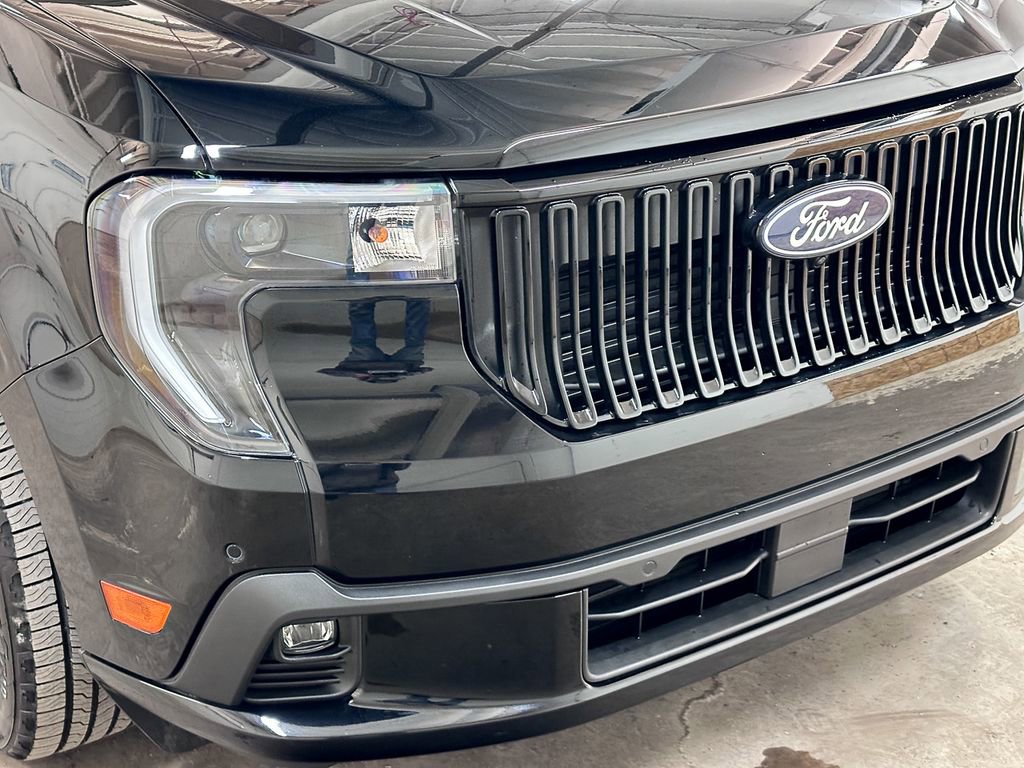 New 2026 Ford Maverick Lobo image 12