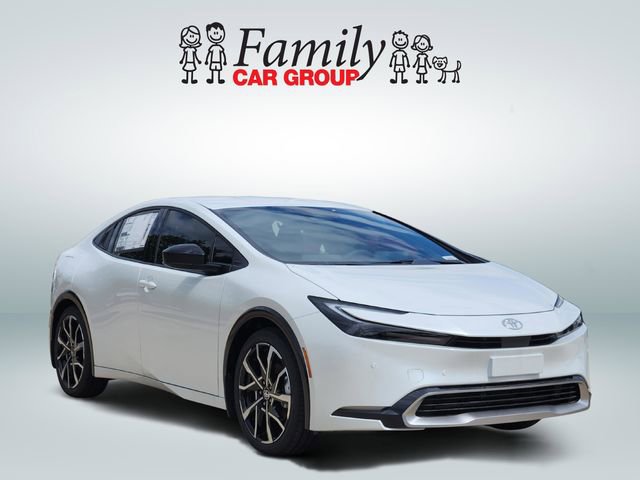 New 2025 Toyota Prius Plug-In Hybrid image 2