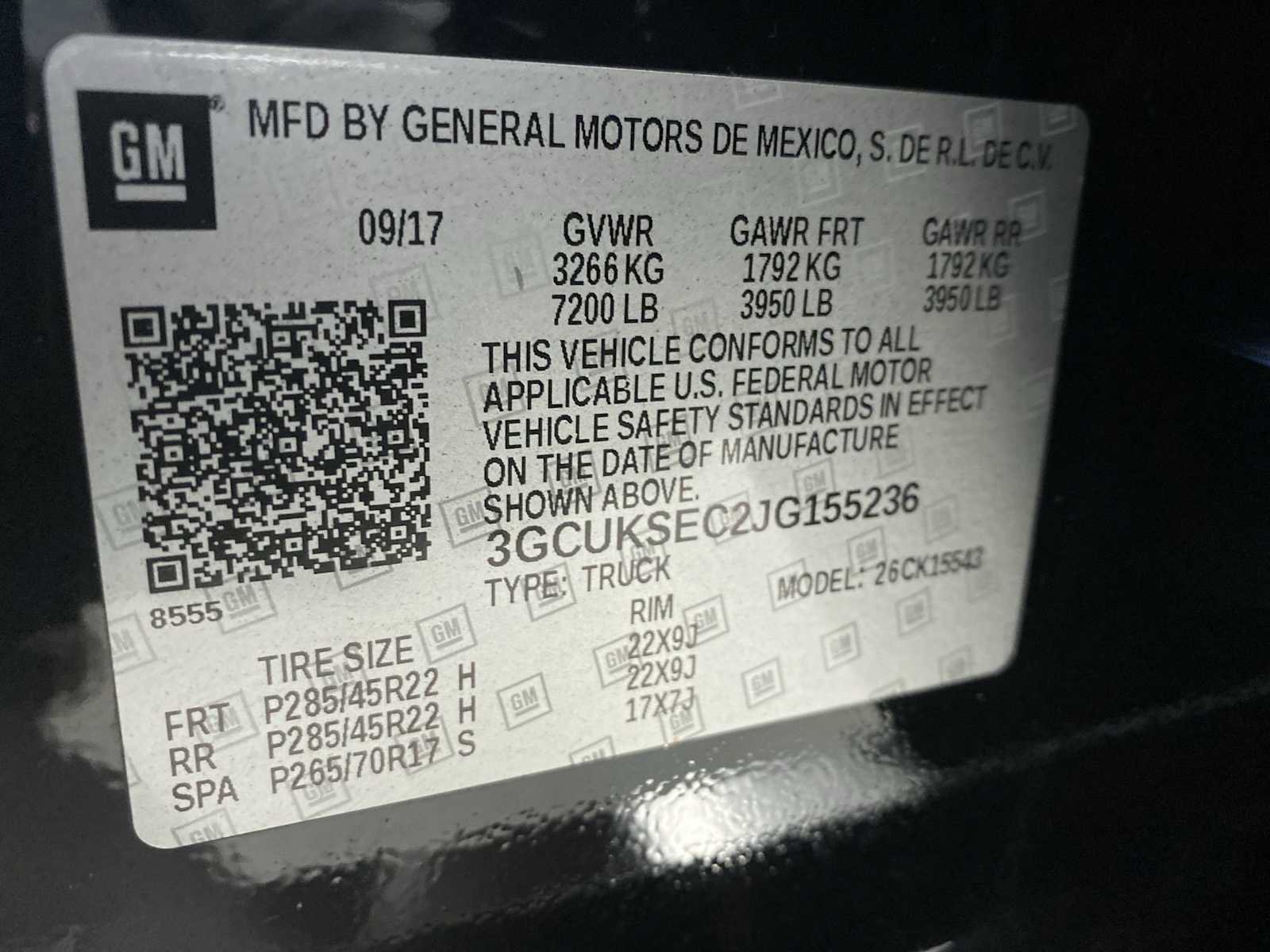 Used 2018 Chevrolet Silverado 1500 LTZ Z71 w/ LTZ Plus Package AWD/4WD image 20