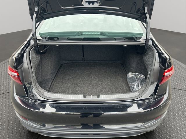 Used 2022 Volkswagen Jetta S image 24