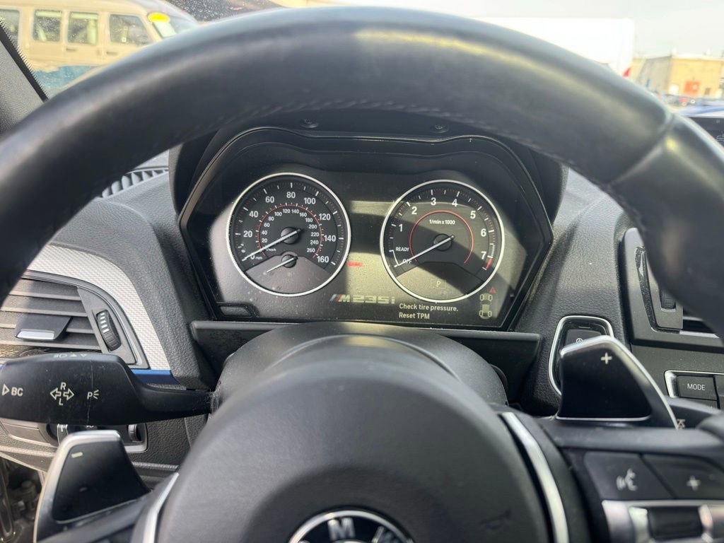 Used 2015 BMW M235i Coupe image 25