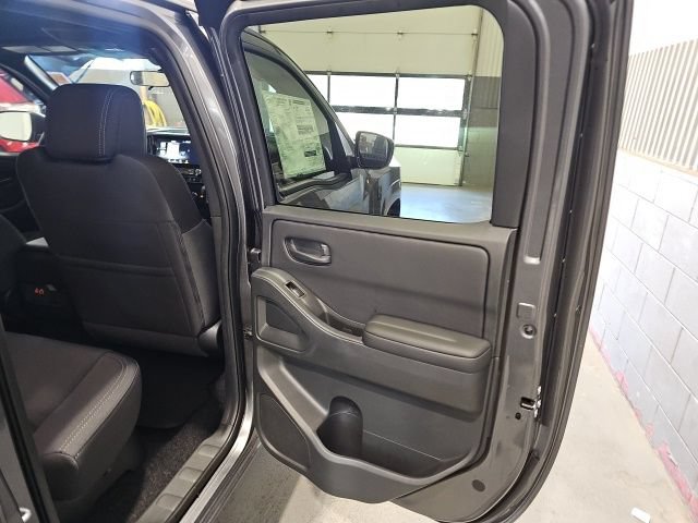 New 2026 Nissan Frontier SV w/ SV Convenience Package AWD/4WD image 21