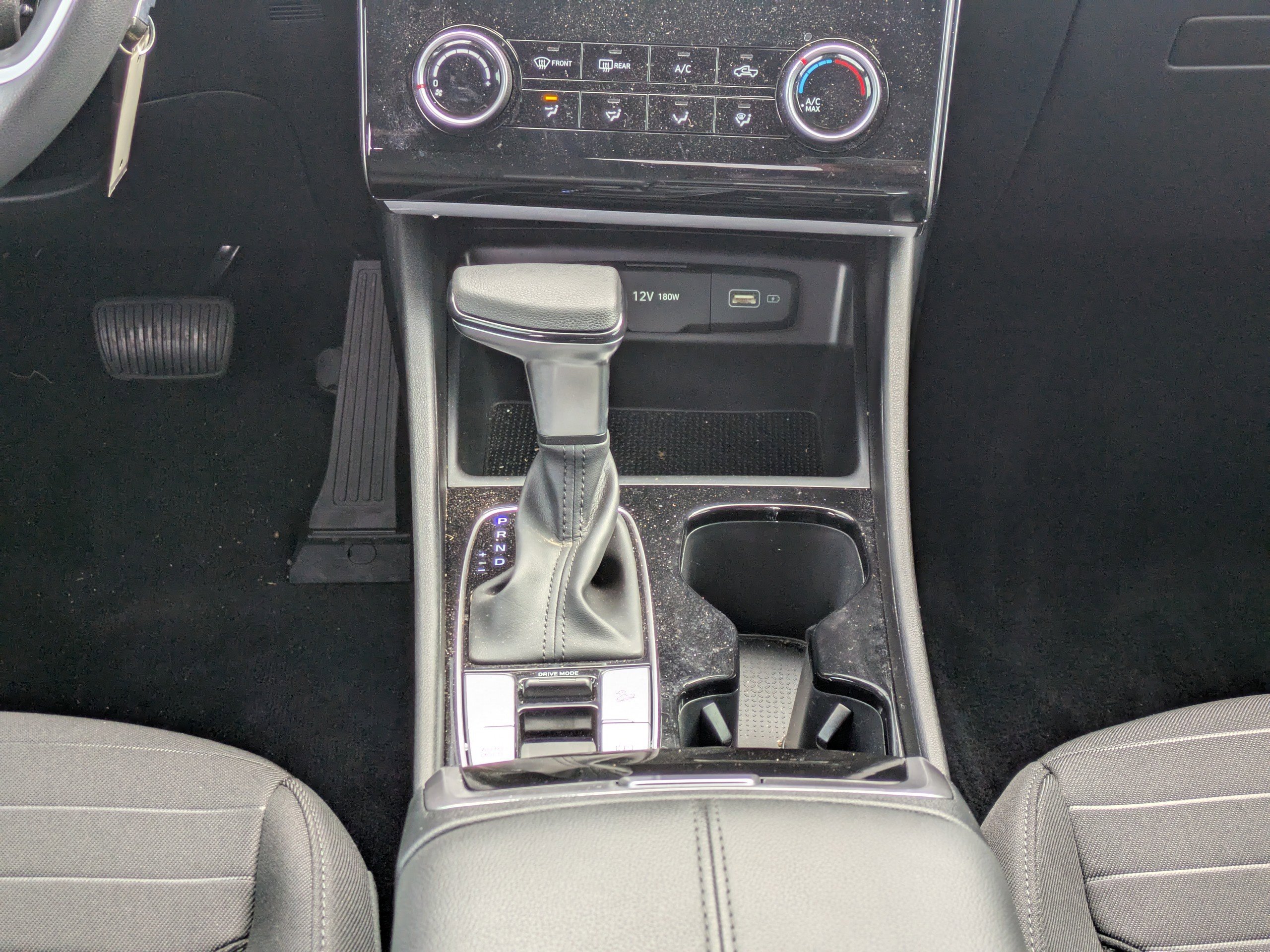 Used 2024 Hyundai Santa Cruz SE image 18