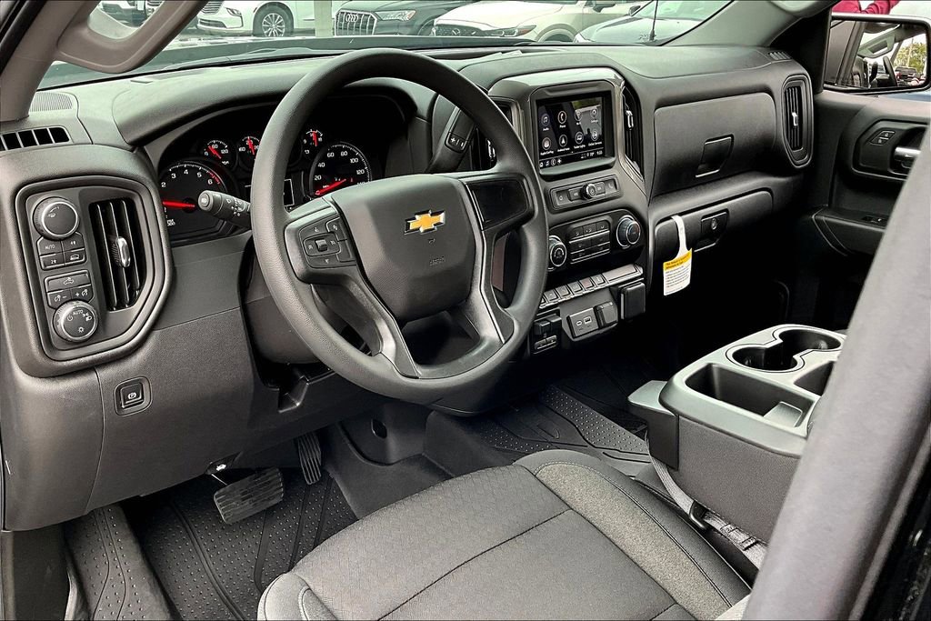 New 2026 Chevrolet Silverado 1500 Custom AWD/4WD image 6