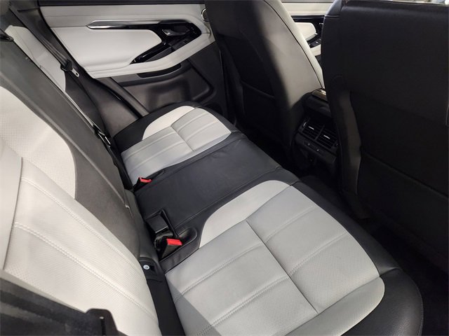 Used 2023 Land Rover Range Rover Evoque R-Dynamic SE image 31