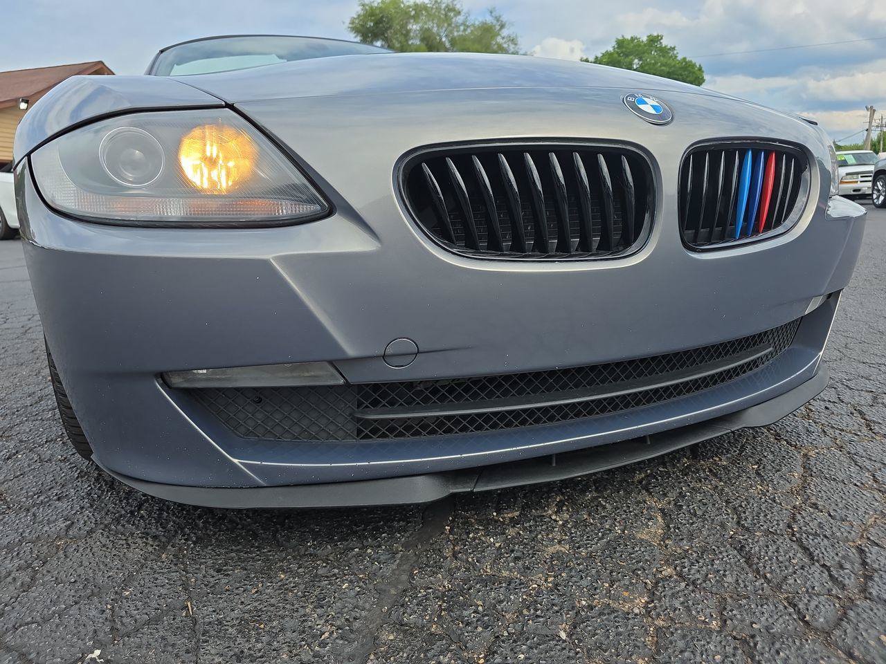 Used 2008 BMW Z4 3.0i RWD image 29
