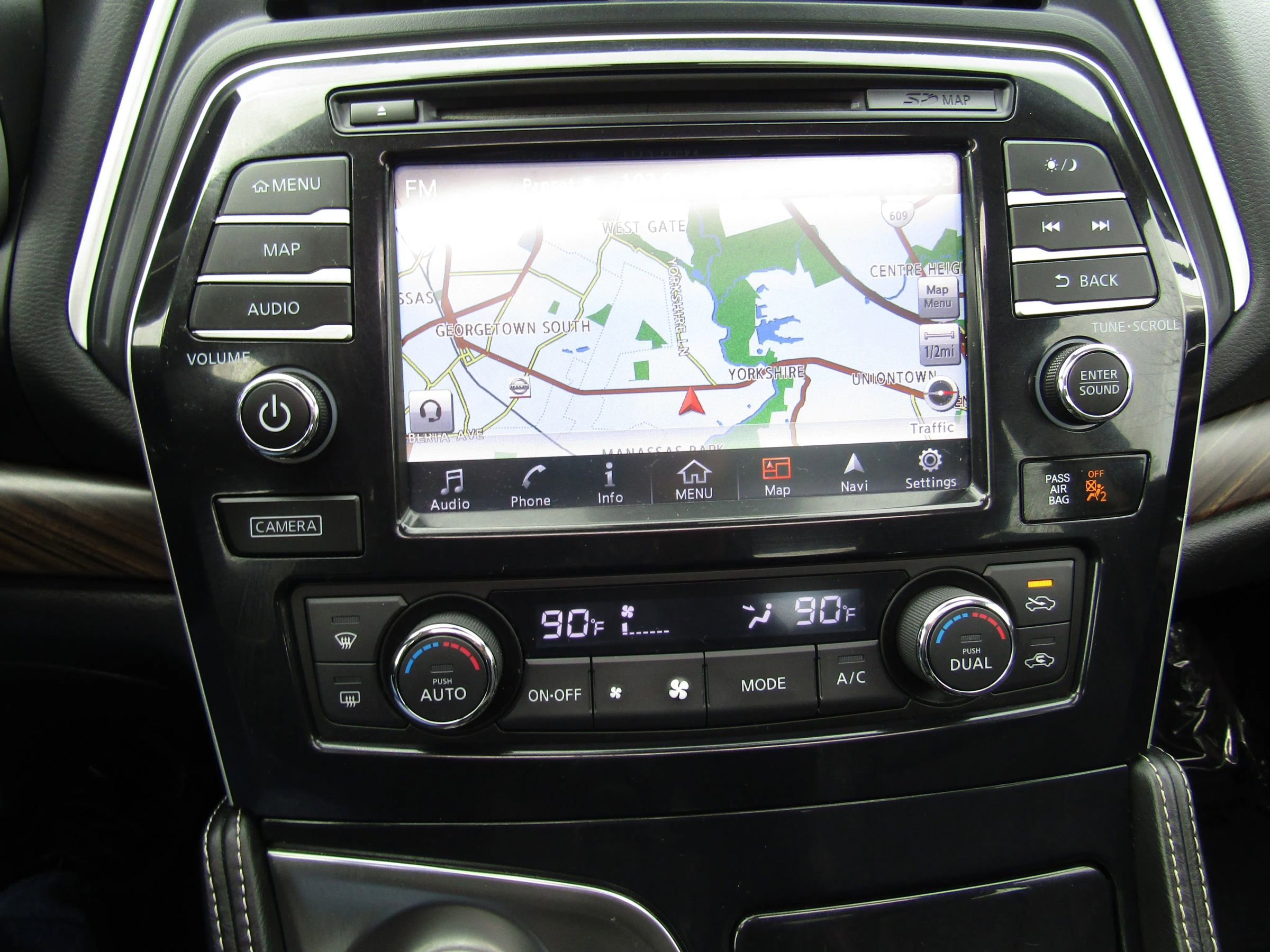 Used 2016 Nissan Maxima Platinum image 31