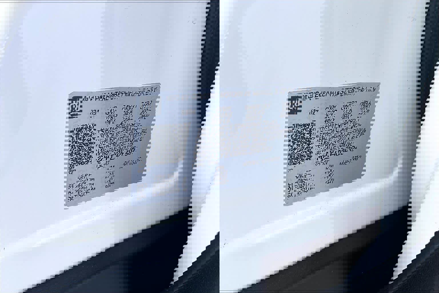 Used 2024 GMC Terrain AT4 w/ Infotainment Package II image 30