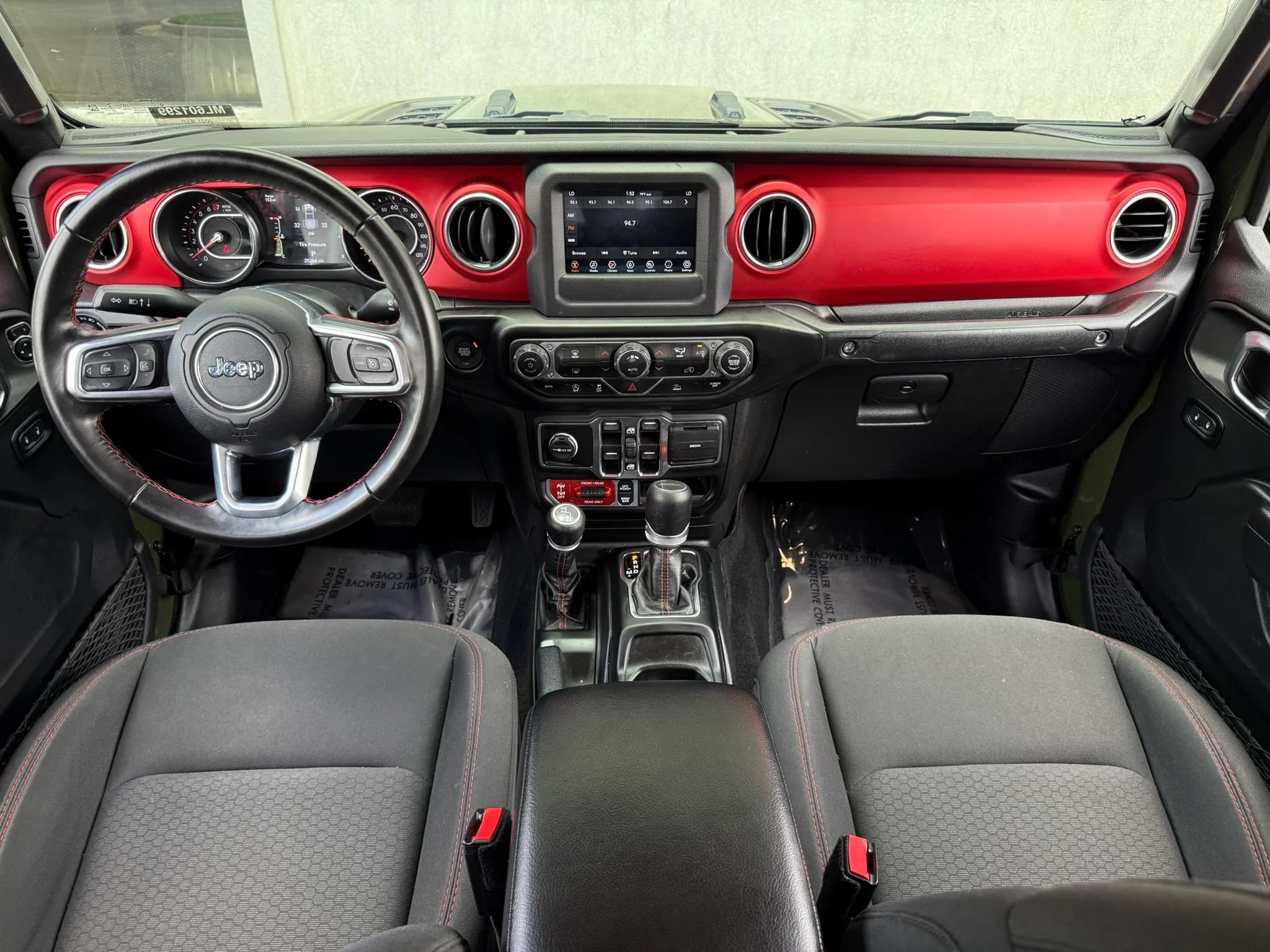 Used 2021 Jeep Gladiator Rubicon w/ Trailer Tow Package AWD/4WD image 15